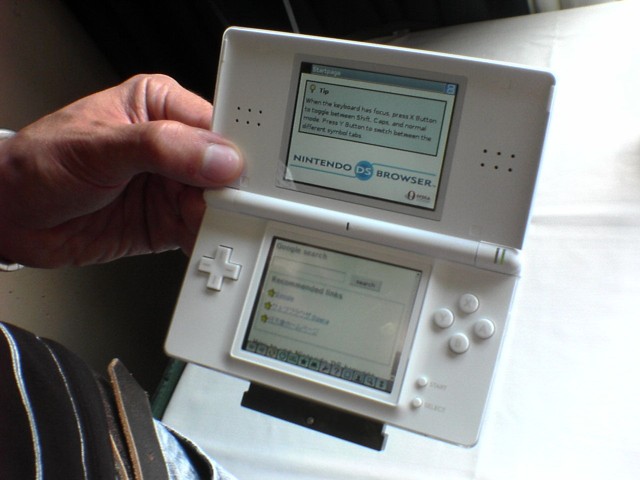 Opera (com acesso Wireless) no Nintendo DS