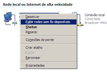 Menu de uma conexão de rede, em destaque o item 'Exibir redes sem fio disponíveis', no Windows XP