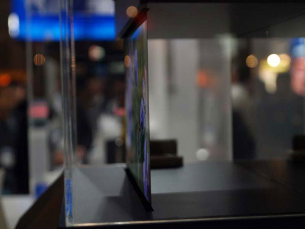 Sony apresenta tela OLED de apenas 0,3 mm de espessura