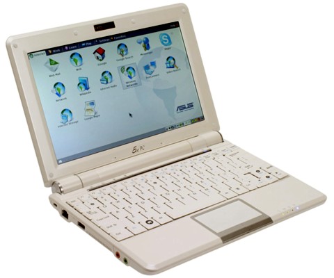 Netbook Asus Eee PC 1000, baseado no Atom N270.