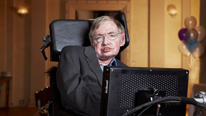 Stephen Hawking: inteligência artificial irá destruir profundamente empregos da classe média