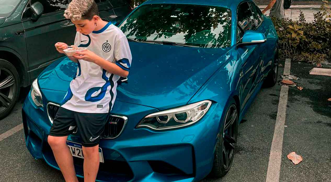 FreeFire: Pro player brasileiro de 15 anos compra BMW de R$ 600 mil