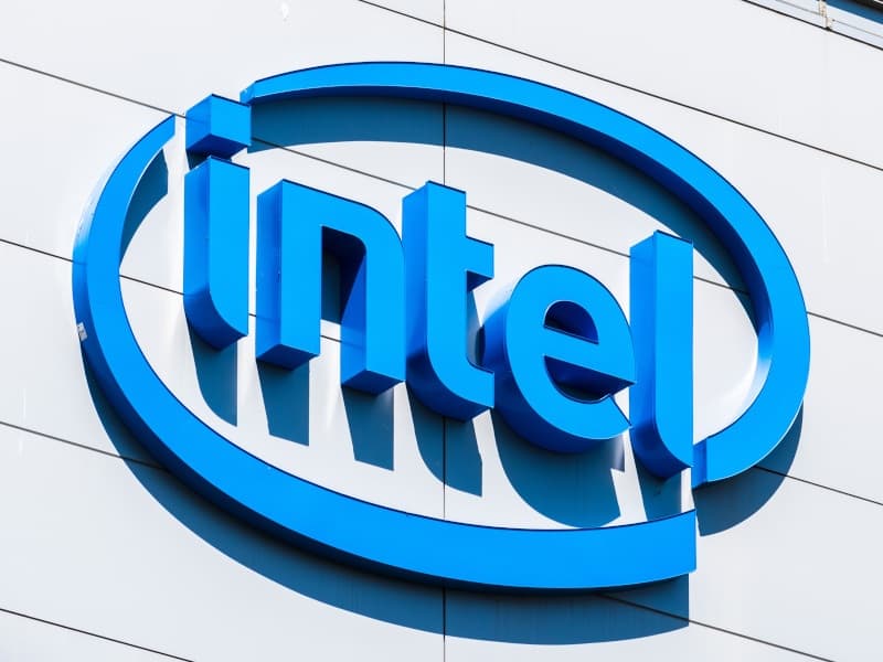 Crise dos chips poderá durar até 2024, afirma Intel