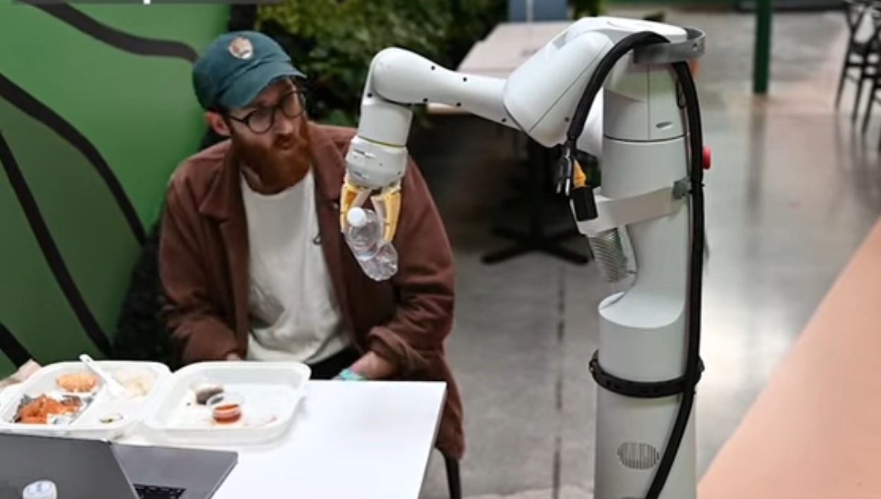 Funcionários do Google contam com atendentes robôs na empresa