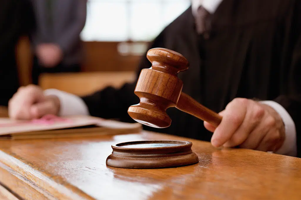 PL das Fake News pode 'limitar liberdade de expressão', diz Google 3 por que os juc3adzes usam martelo no tribunal