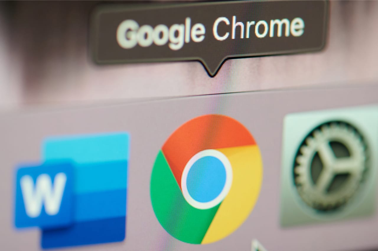 Concorrência desleal? Microsoft atrapalha uso do Chrome como navegador padrão 1 shutterstock 1463030390