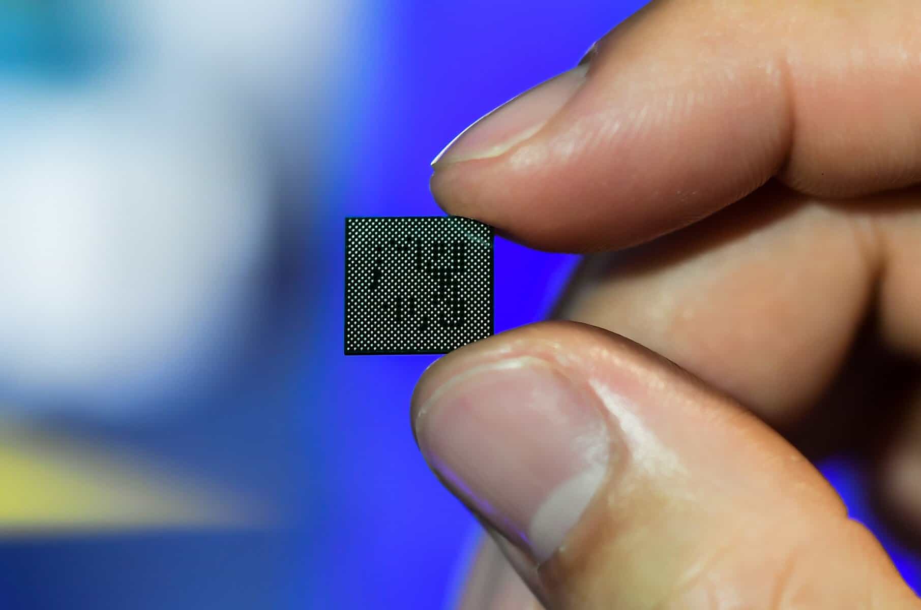 Qualcomm lança novo chip Snapdragon 7s Gen 2 para celulares intermediários