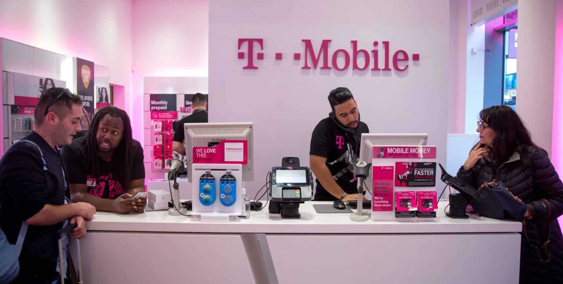 Já pensou? Cliente tem nudes vazados após ir em loja de operadora solicitar um serviço 2 t mobile 1 scaled 1
