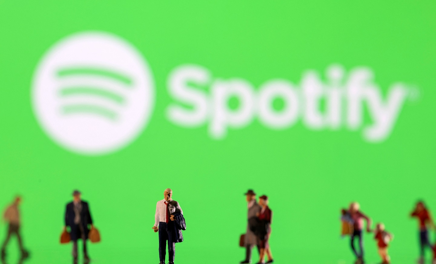 Spotify anuncia que vai demitir 17% dos funcionários de vez