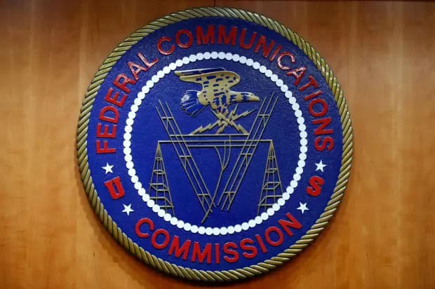 FCC declara que ligações usando IA são oficialmente ilegais agora 1 IA