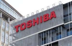 Toshiba faz recall de 15,5 milhões de notebooks por risco de incêndio do carregador