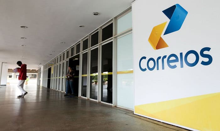 Visando fortalecer os Correios, governo quer regulamentar serviços de entrega de e-commerce no Brasil 2 Correios