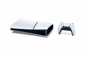 Pack do PS5 Slim digital com dois jogos chega ao Brasil; confira o valor