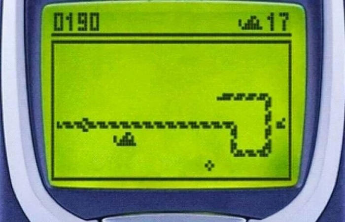 10 curiosidades sobre o icônico Nokia 3310 5 jogo Snake na tela do celular