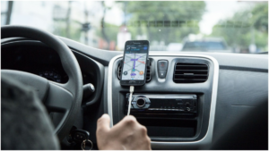 De celulares a medalhas olímpicas: saiba quais os objetos mais esquecidos em carros da Uber