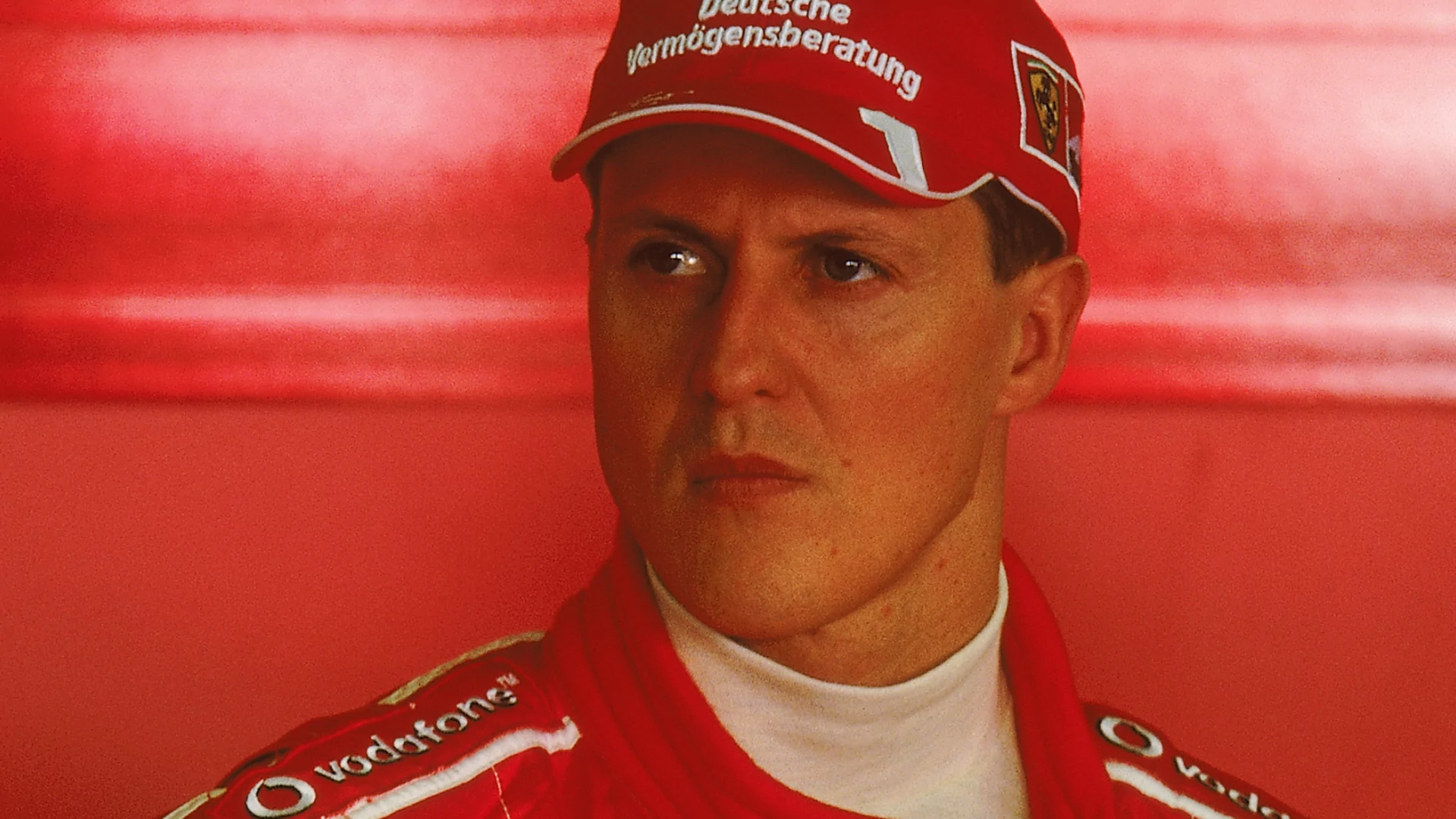 Revista alemã é condenada a pagar R$ 1 milhão por publicar entrevista de Schumacher gerada por IA