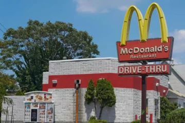 fachada do McDonald's