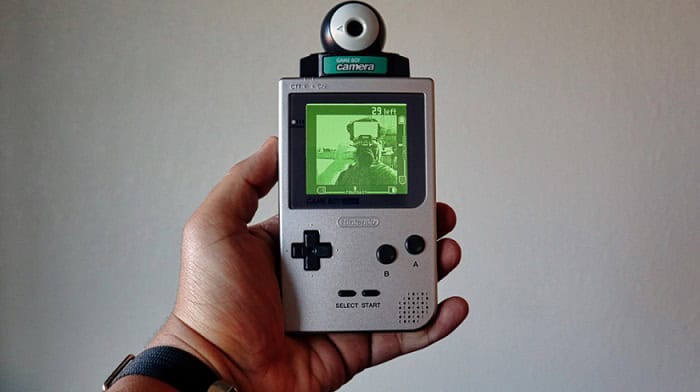 Brasileiro tira foto de Paris usando Game Boy Camera e o resultado é incrível! 1 Game Boy Camera