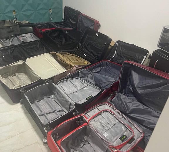 PF afasta fiscais da Receita que participam de esquema para contrabandear iPhones para o nordeste 1 Operação da Receita e organização criminosa