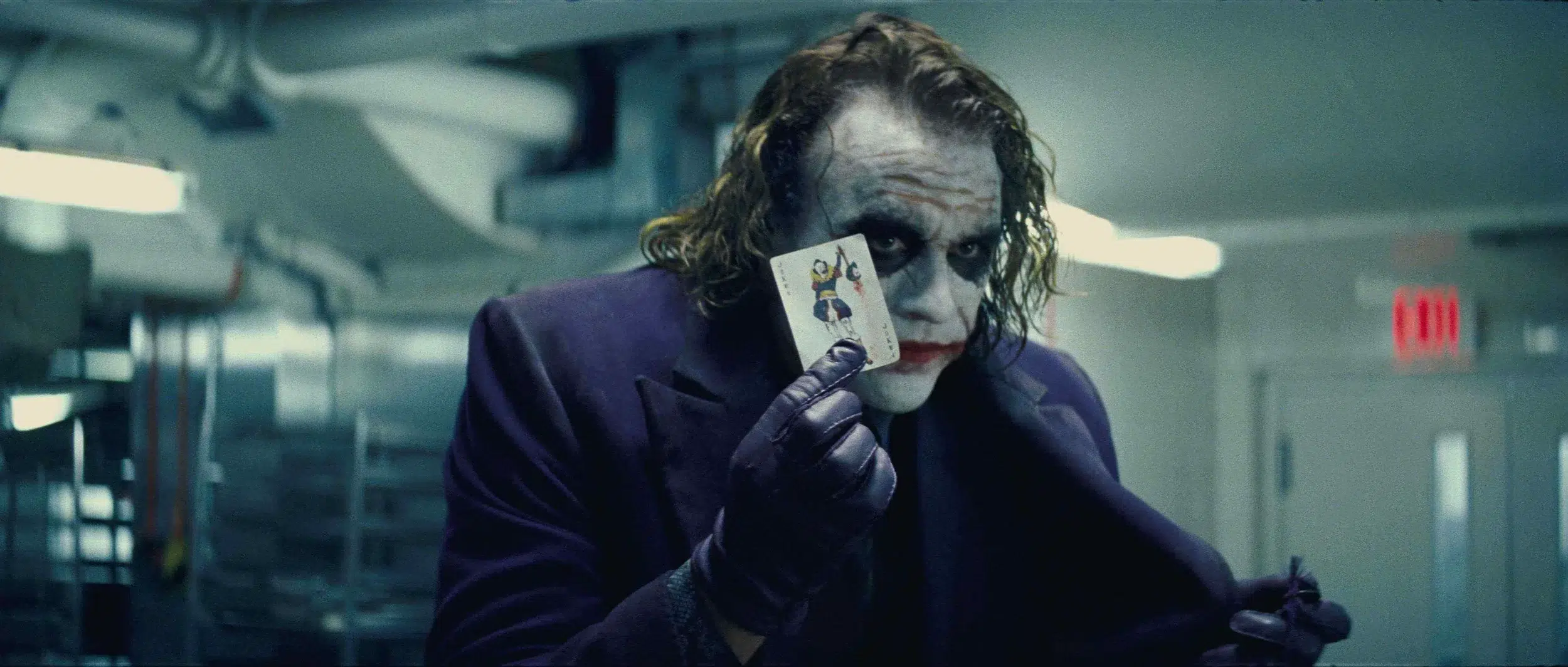 Heath Ledger como Coringa em Batman: O Cavaleiro das Trevas, considerado um dos 10 melhores filmes segundo o IMDb