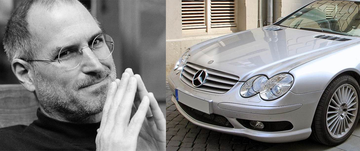 Montagem editorial mostrando Steve Jobs ao lado da Mercedes sem placa que dirigia nos anos 2000