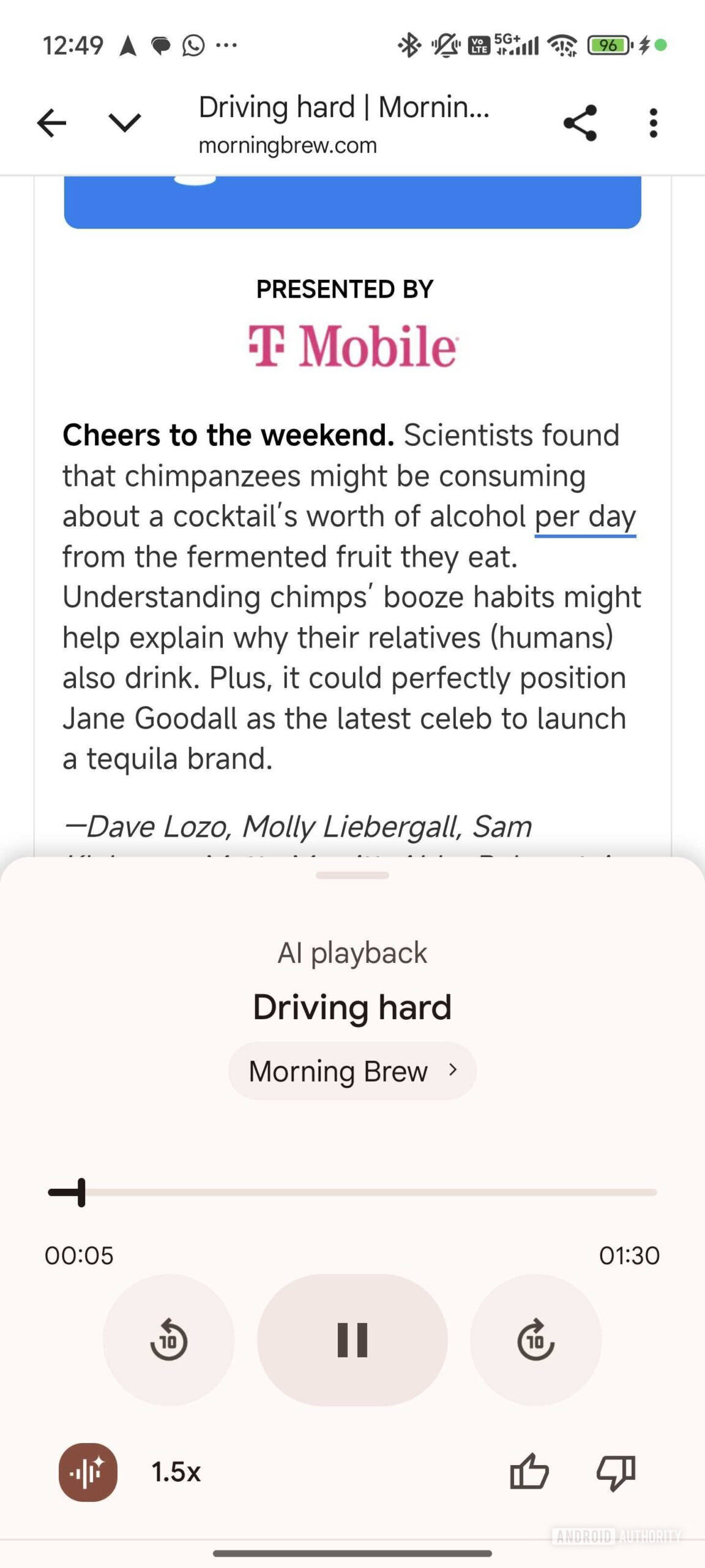 Chrome para Android transforma páginas da web em podcasts interativos com IA 1 Tela de smartphone mostrando interface de reprodução de áudio AI Overviews no Chrome para Android com player e controle de velocidade de reprodução.