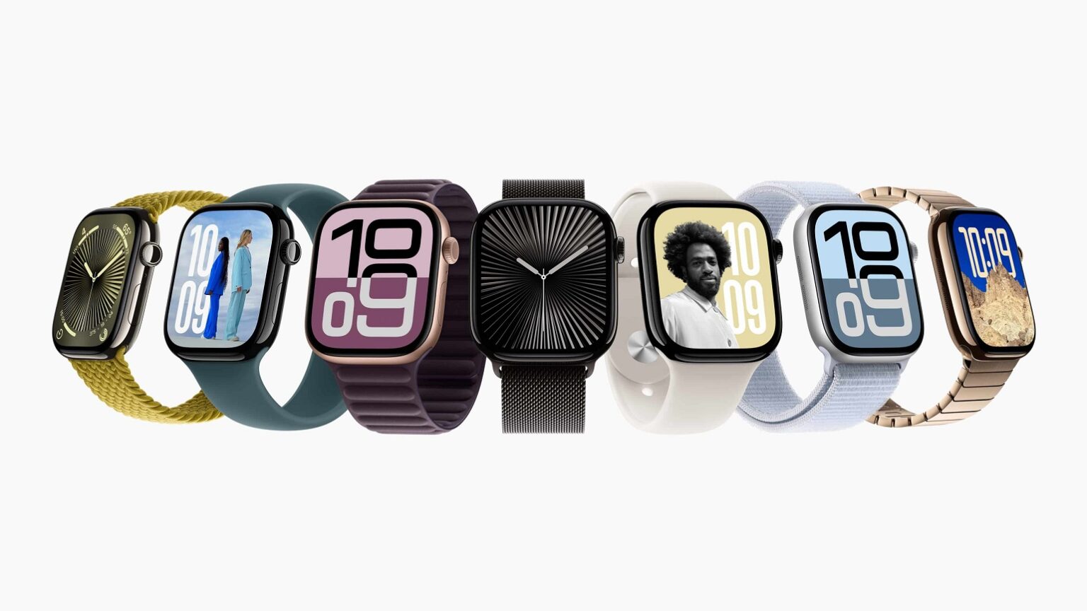 Sete Apple Watch Series 10 enfileirados lado a lado, cada um com pulseira e mostrador diferentes, em fundo branco