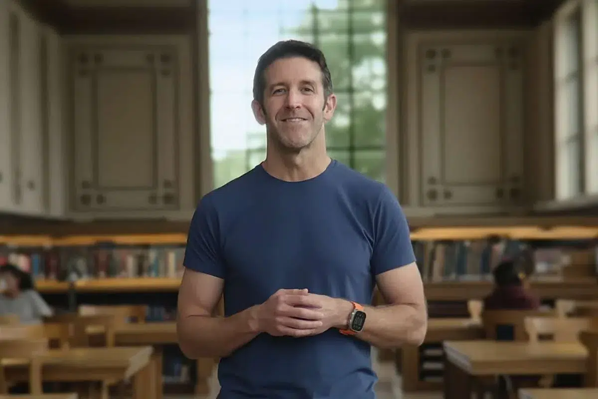 Tim Cook pode deixar o cargo de CEO da Apple em 2026; veja quem é o provável sucessor 2 TEW John Ternus The Quiet Engineer Poised to Succeed Tim Cook at Apple Source winfuture.de
