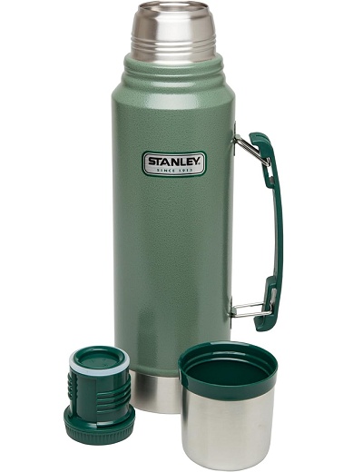 Stanley com preço reduzido: copos e garrafas ideais para trabalho, academia e viagens entram em oferta 2 2 12
