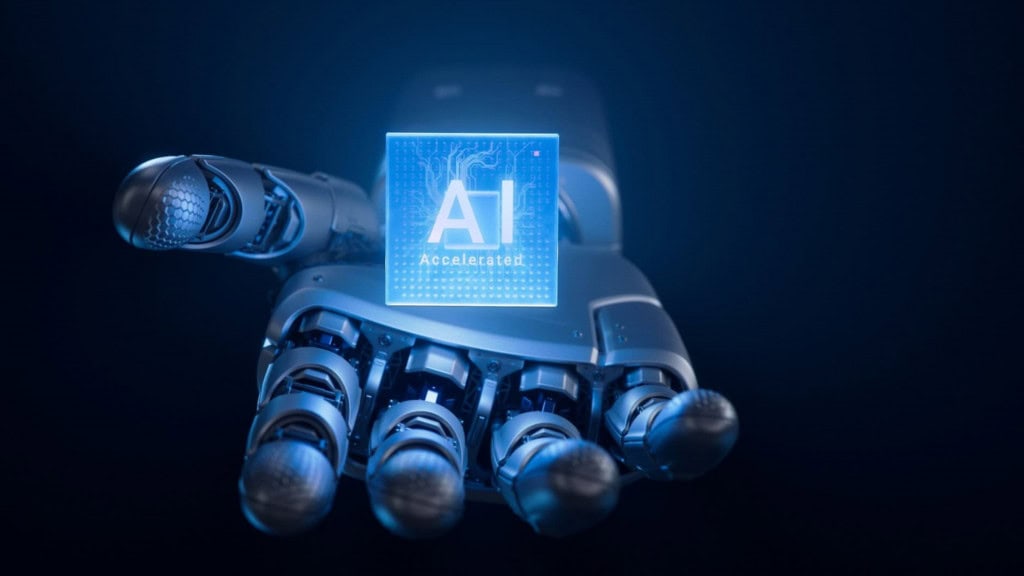 China estabelece novas regras para IAs que simulam emoções humanas 1 Mão robótica metálica com placa holográfica azul mostrando texto AI e circuitos eletrônicos em fundo azul escuro