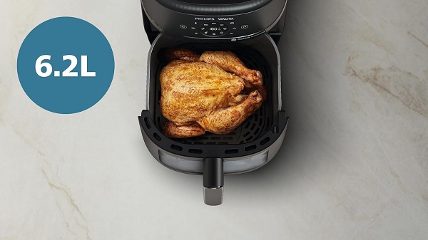 Vale a pena? Air Fryer Philips Walita 6,2L aparece com mais de 50% de desconto 2 4 10