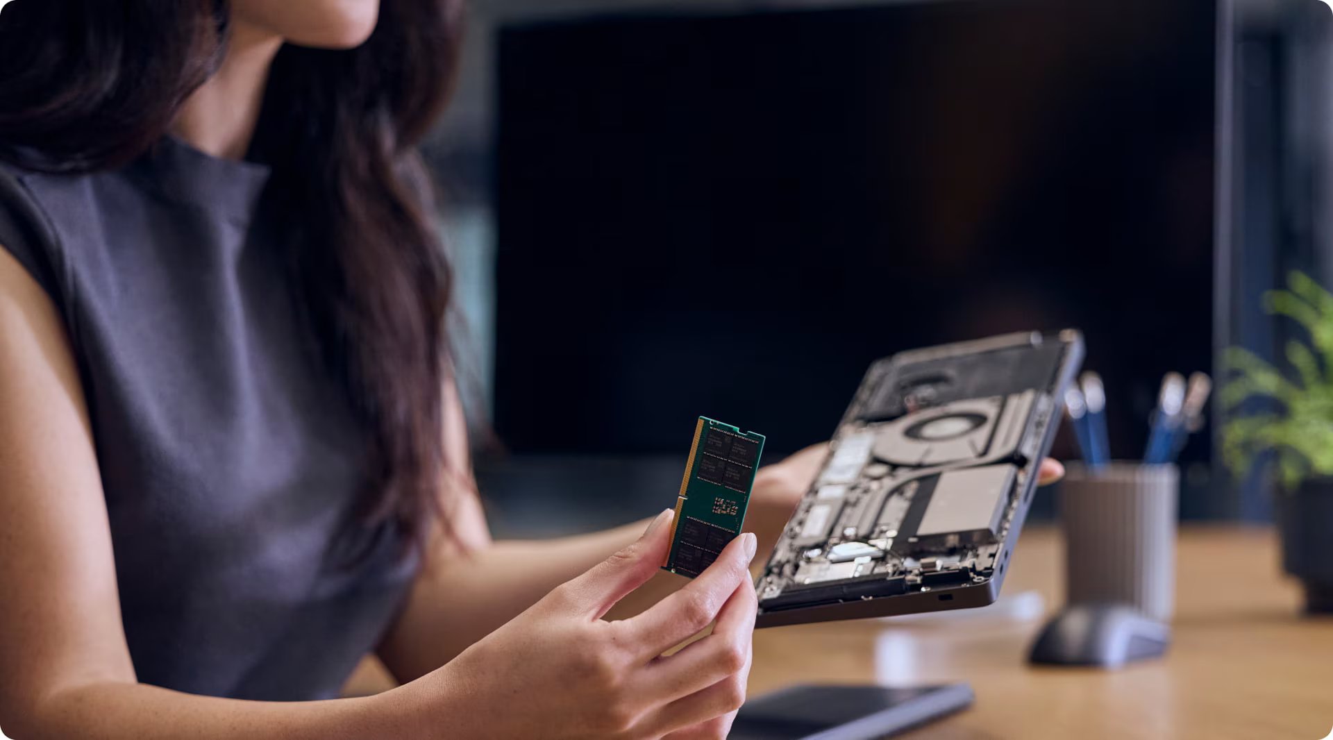HP transforma teclado em PC completo com chip Ryzen AI e até 64 GB de RAM 4 G