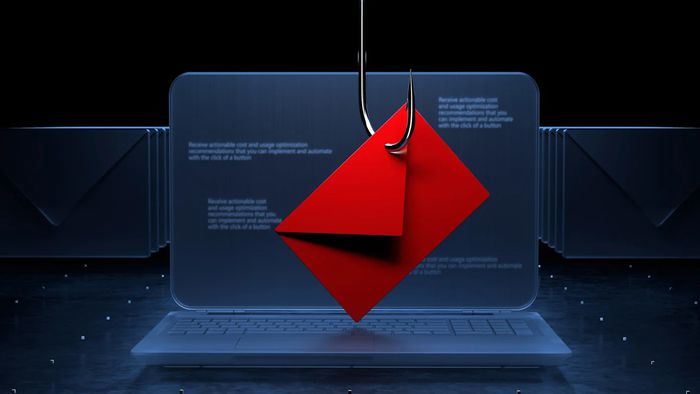 Laptop com símbolo vermelho de alerta na tela branco texto azul desfocado ambiente frio tecnológico phishing
