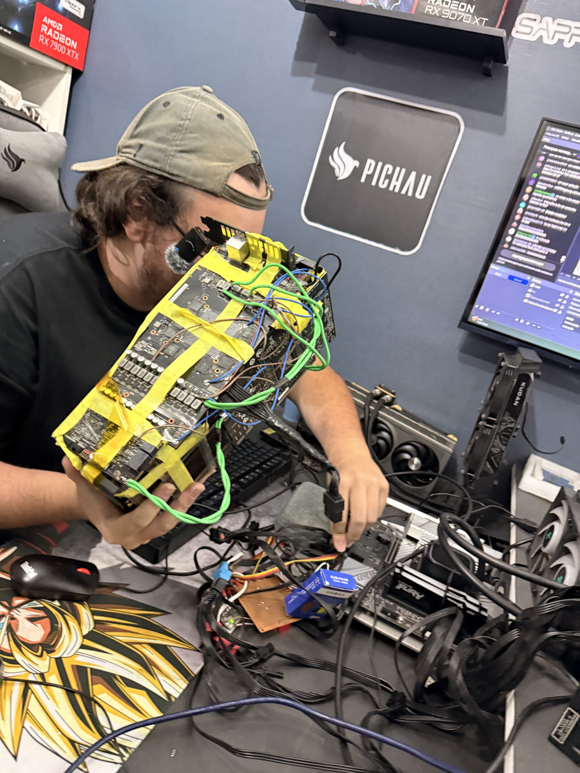 Histórico! Técnicos brasileiros salvam RTX 5070 Ti com buraco no PCB e fazem a placa bater recorde mundial 1 IMG 0969.JPG