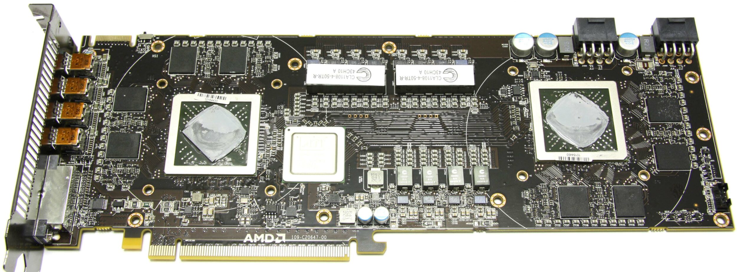 Radeon HD 6990 completa 15 anos: relembre a placa de vídeo dual-GPU da AMD que dominou 2011 2 21 2160