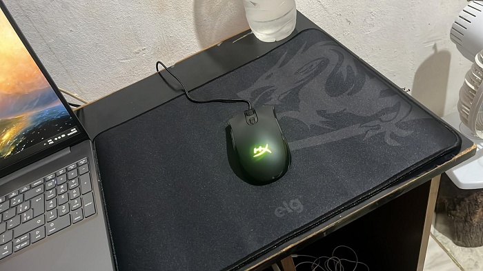 HyperX Pulsefire Core: mouse gamer de R$314 saindo por R$89,90 — e com nota 4.8 de 5 estrelas 4 21 28
