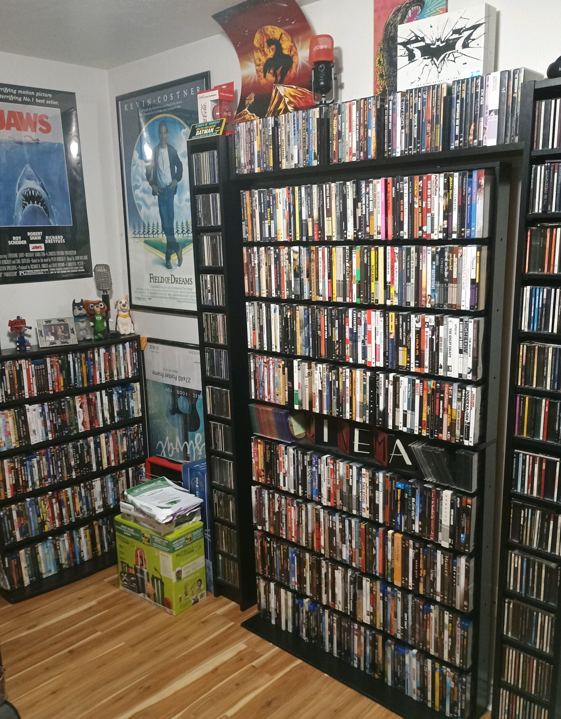"Que Deus me ajude", diz homem que decidiu ripar toda sua coleção de DVDs e Blu-Rays para o Plex 1 HF5CBQKboAA5zvU 1