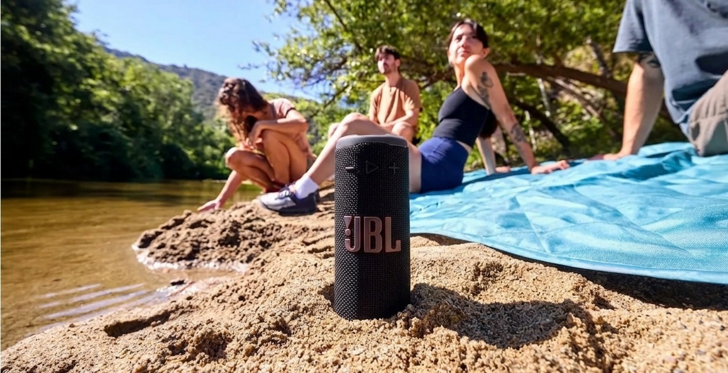 JBL Grip com 33% de desconto: a caixinha compacta que entrega som de verdade em qualquer lugar