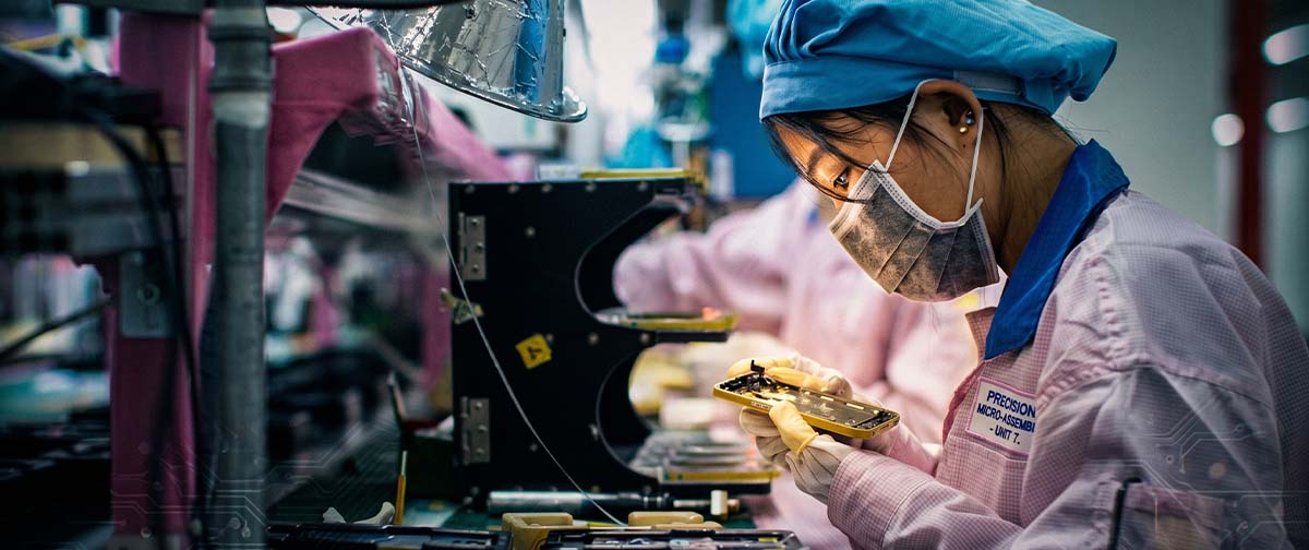 Como a Apple aprendeu com o Japão pós-guerra que estoque é desperdício, e por que esse método exige uma precisão que não permite falhas