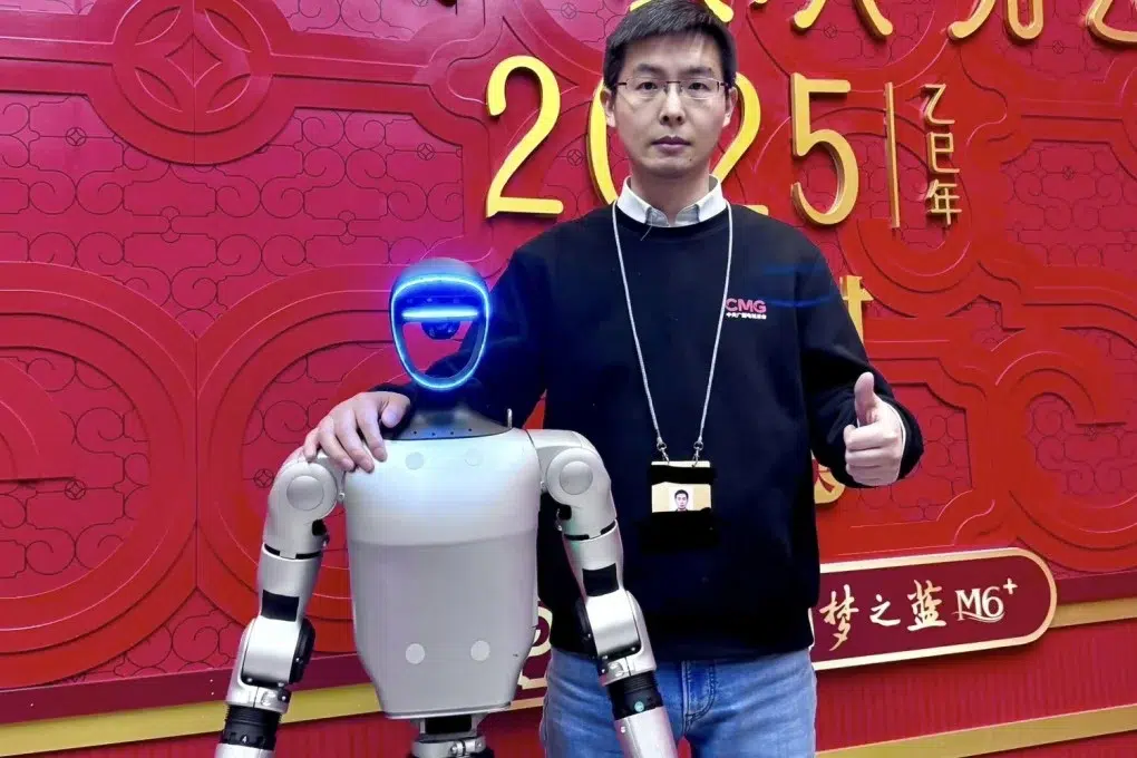 O que foi a bolha da internet e por que a euforia com IA e robôs humanoides pode repetir o ciclo 4 robot