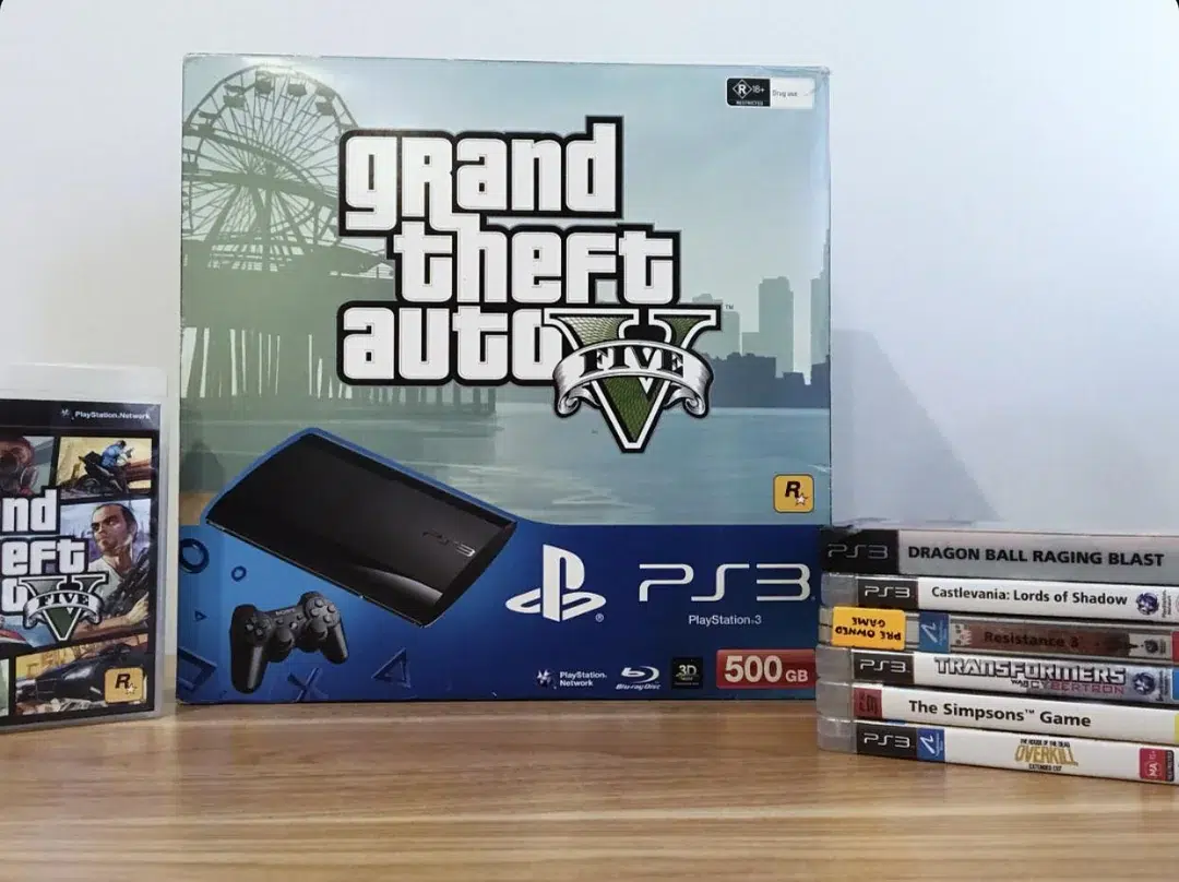 Relembre: esse era o bundle do PS3 com GTA 5 lançado em 2013 1 thought id bring out this classic v0 24o43dt3wi8e1
