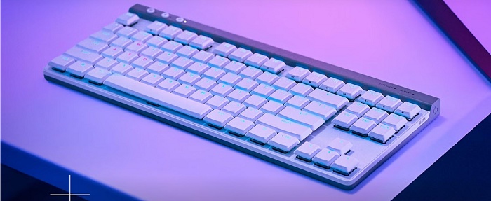 Logitech G515 LIGHTSPEED com 40% de desconto: teclado gamer mecânico sem fio ultrafino 2 1 16