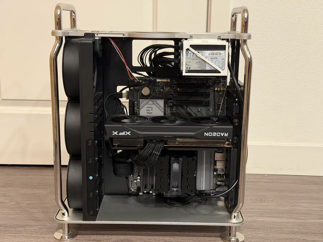 Entusiasta reaproveita o gabinete "ralador de queijo" do Mac Pro 2019 e monta PC gamer com Ryzen 9 3 apple mac pro 2019 case atx conversion v0 guqb2pdireph1