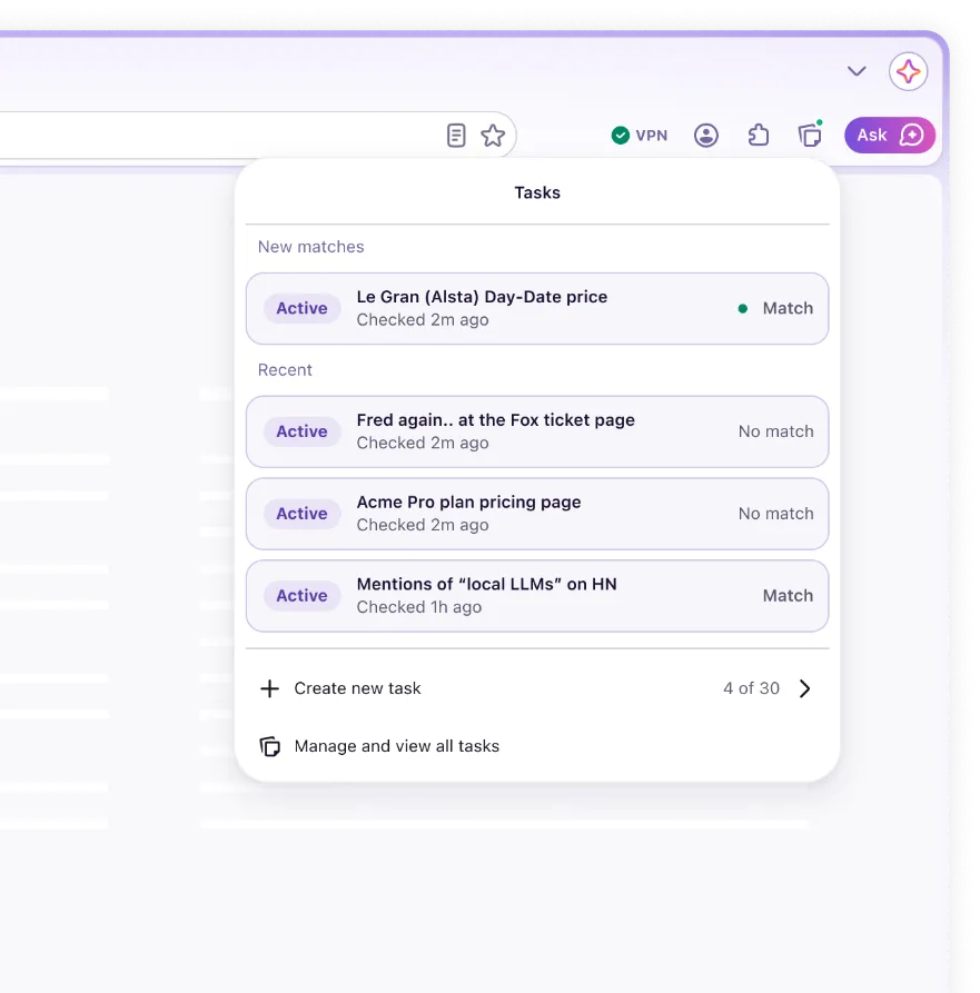 Painel de tarefas do navegador listando monitoramentos ativos, como preço de ingresso e página de planos, com status de correspondência ou sem correspondência