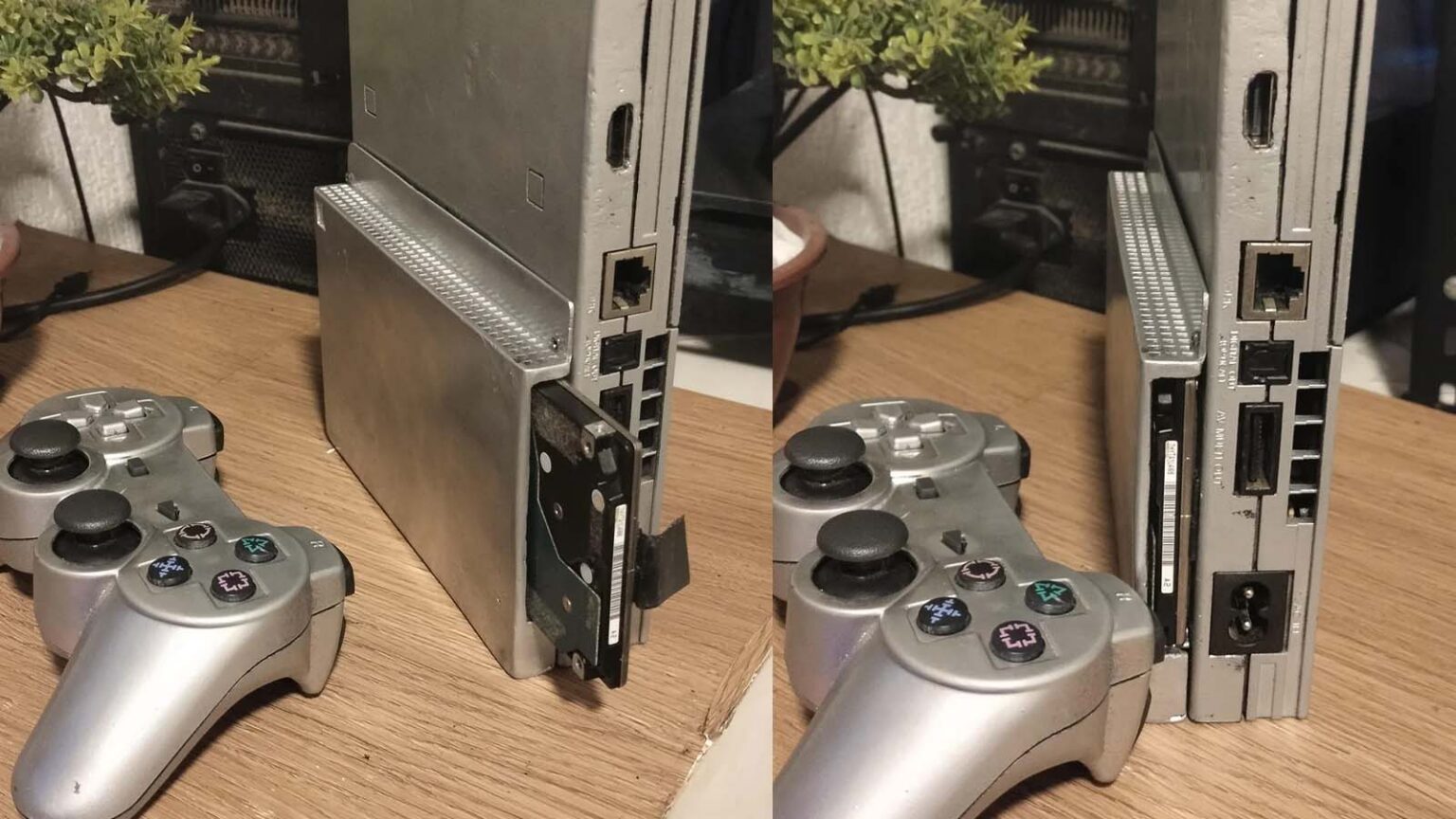 Dois PlayStation 2 prateados, lado a lado, mostrando a versão modificada com HD interno exposto e a porta HDMI instalada, com um controle DualShock ao lado