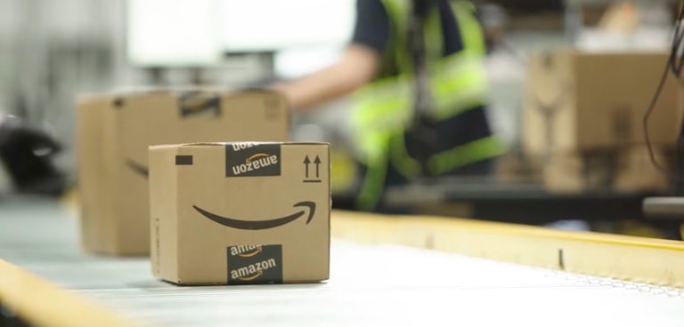 Amazon inaugura centro de distribuição no Brasil e inicia venda direta de novos produtos