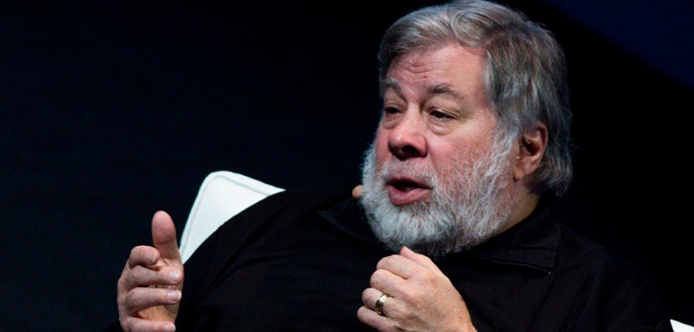 Steve Wozniack deseja que a Apple lance um iPhone dobrável