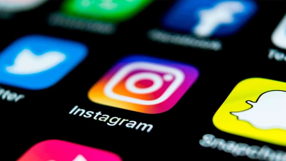 Função que adiciona música aos stories do Instagram e Facebook chega ao Brasil