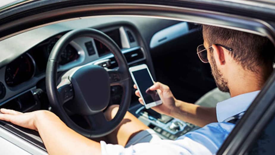 Uber testa novo recurso que usa tela do celular para ajudar motorista a encontrar usuário