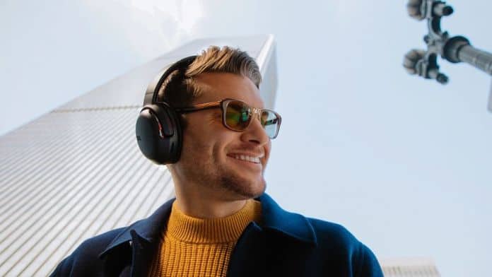CES 2021: JBL apresenta Tour, nova linha de fones de ouvido com cancelamento de ruído
